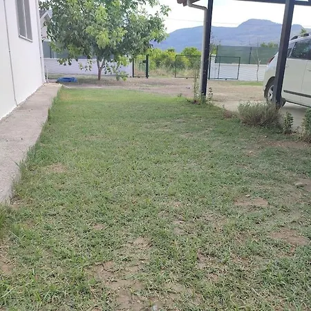 Serenity With Private Pool And Large Garden. 무글라
